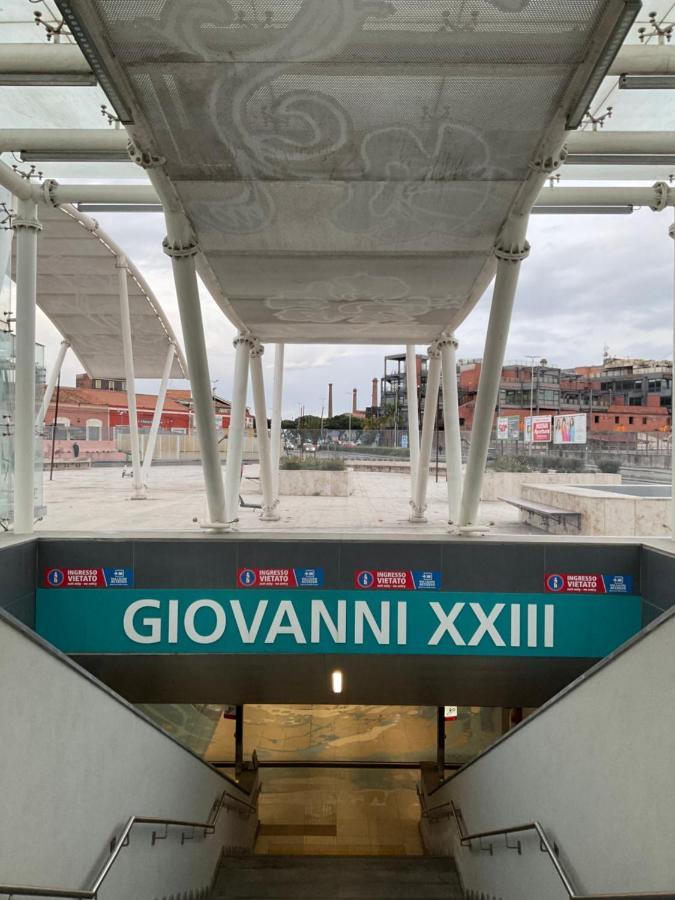 Binario 8 Catania Stazione Centrale Exterior photo